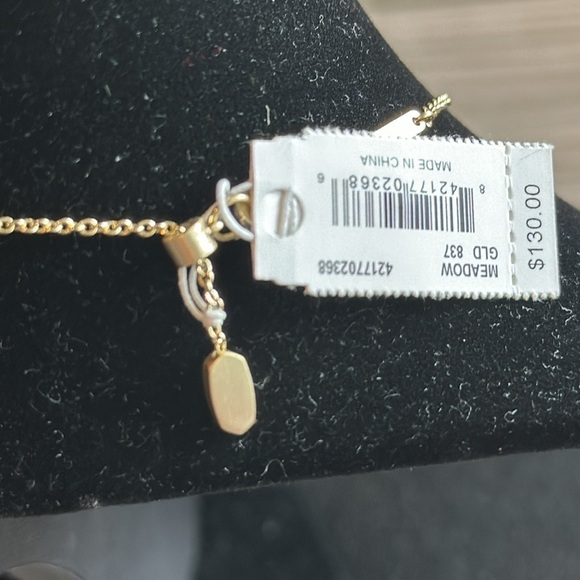 Kendra Scott Meadow Necklace NWT gold with pink adjustable length - Picture 7 of 10